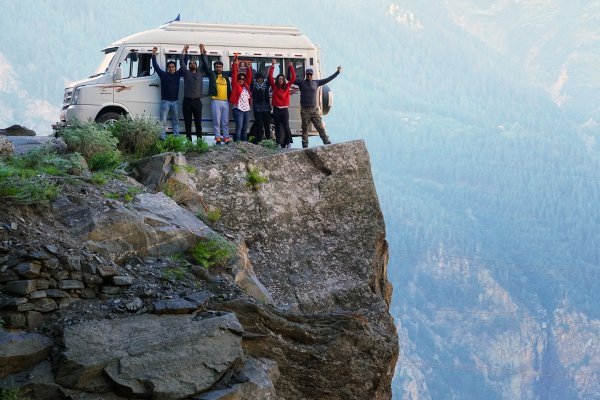 Best Season To Visit Kashmir